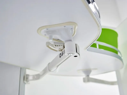 Комплект полок правый, Леманс 450 мм,Арена КЛАССИК,2 полки+рычаги,цвет ХРОМ,цвет дна Серый, антислип - фото с сайта Мебельщик - мебельная фурнитура Комплект полок правый, Леманс 450 мм,Арена КЛАССИК,2 полки+рычаги,цвет ХРОМ,цвет дна Серый, антислип - фото с сайта Мебельщик - мебельная фурнитура