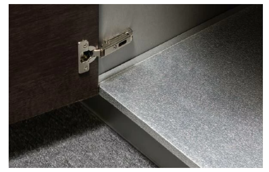 Поддон гигиенический в базу 900/16 алюминий - фото с сайта Мебельщик - мебельная фурнитура Поддон гигиенический в базу 900/16 алюминий - фото с сайта Мебельщик - мебельная фурнитура